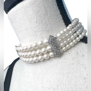 🤍Multi-strand Faux Pearl and Rhinestone Choker